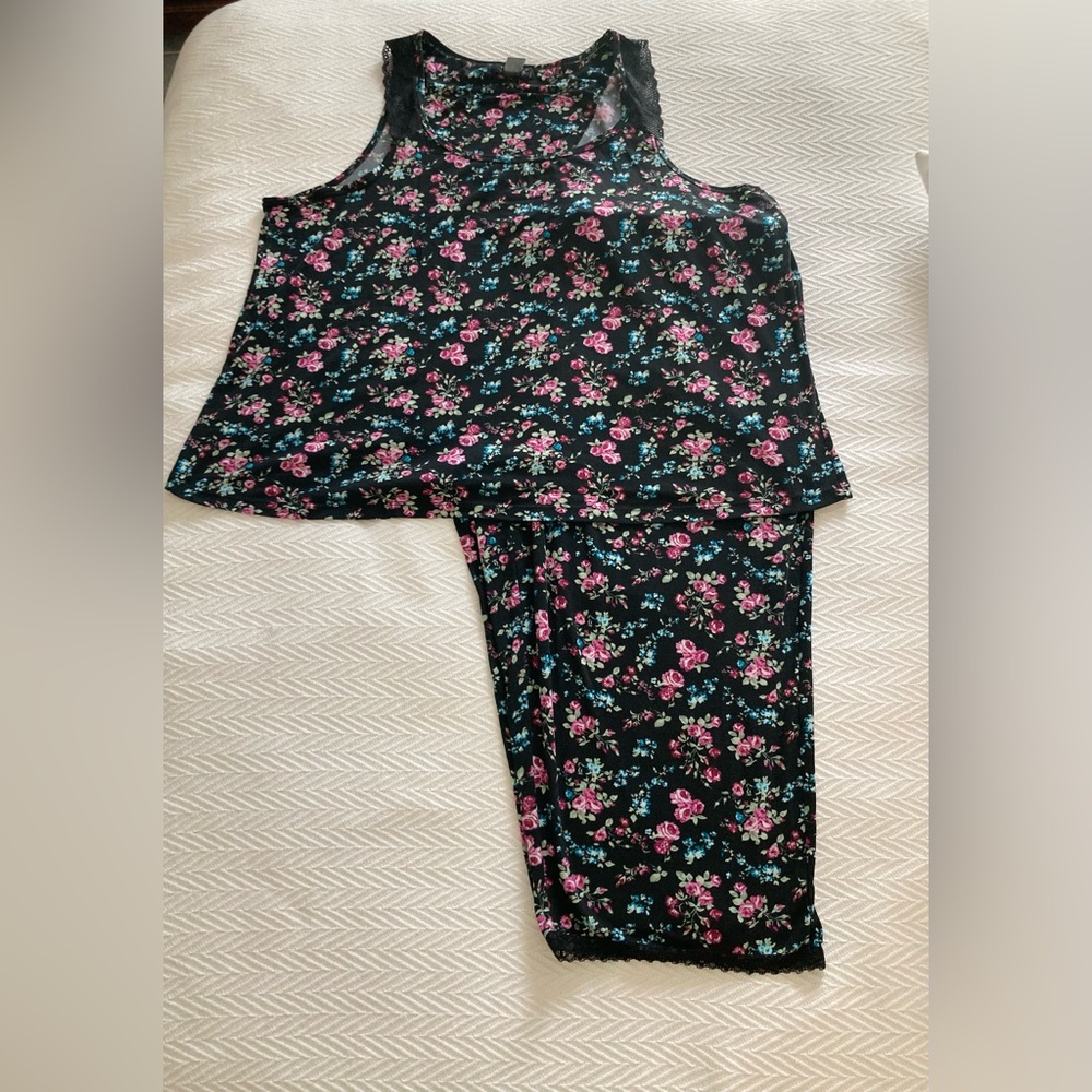 Rene Rofe Black Floral Lace-Trim Pajama Set - Pink & Blue Flowers